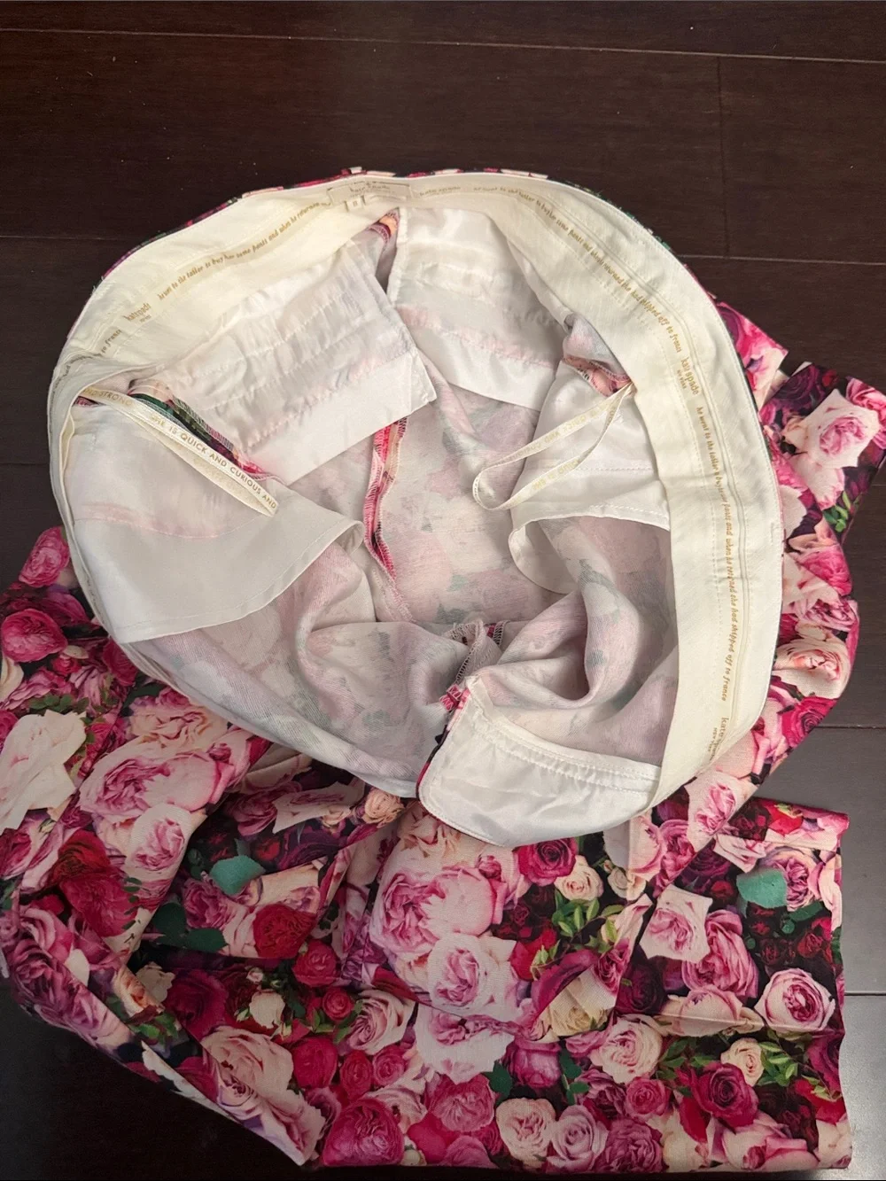 Kate Spade “Jackie” Rose Print Cotton Silk Blend Capri Pants